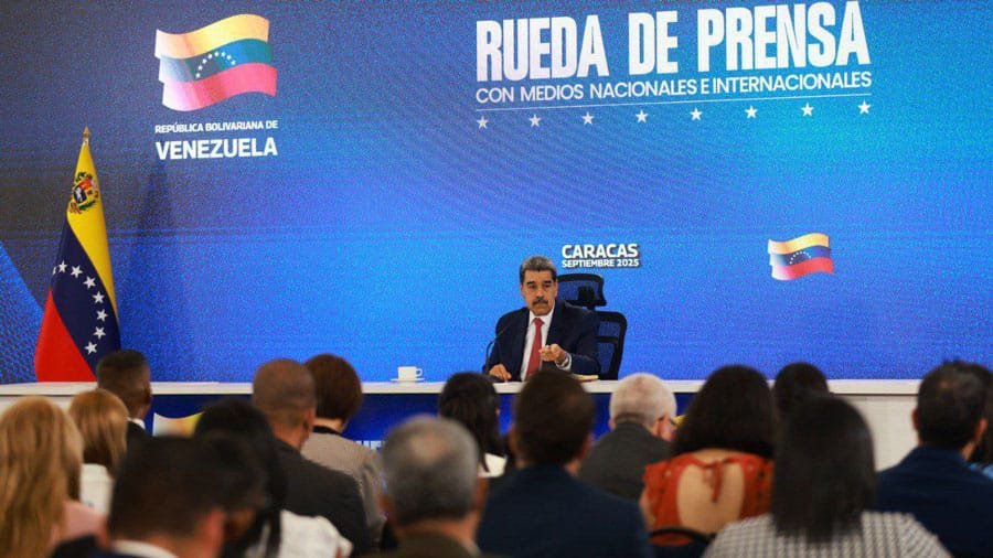 Maduro pide a la CELAC una conferencia urgente a EE.UU por soberanía y paz