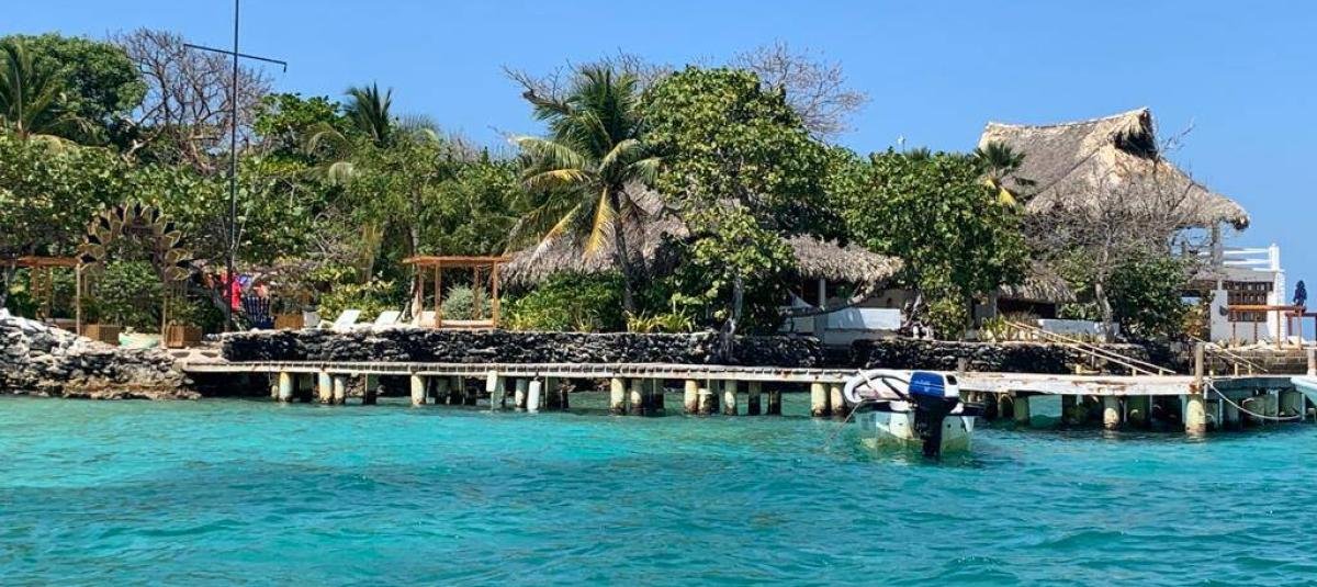 Turista italiano permanece en estado crítico tras ser golpeado por una hélice de la embarcación en Cartagena.