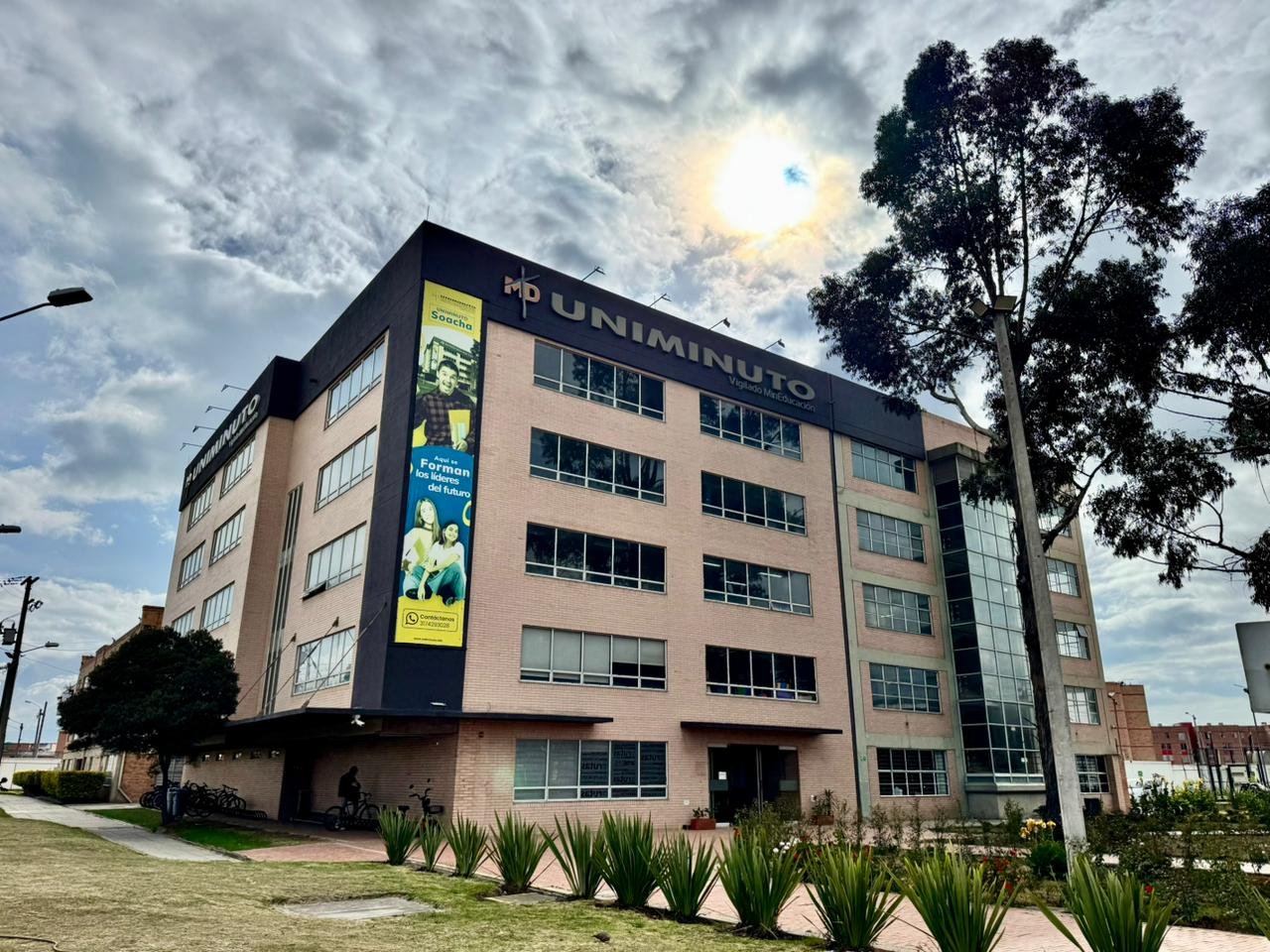 UNIMINUTO Cundinamarca – Boyacá obtiene patente de inteligencia artificial para predecir rendimiento académico