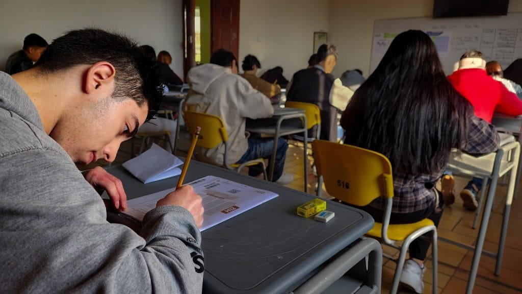 La “educación de papel” que nos venden: Soacha ante el espejo del ICFES este 26 de julio