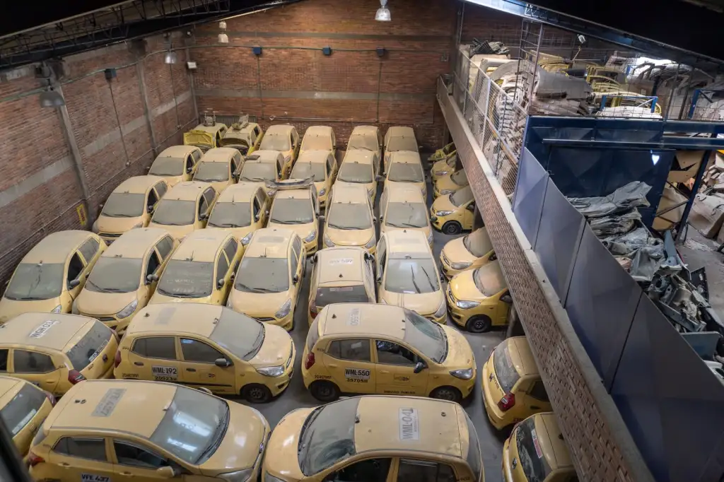 Taxistas de Bogotá habrían dejado de recibir cerca de $1,5 millones mensuales por el avance de las apps