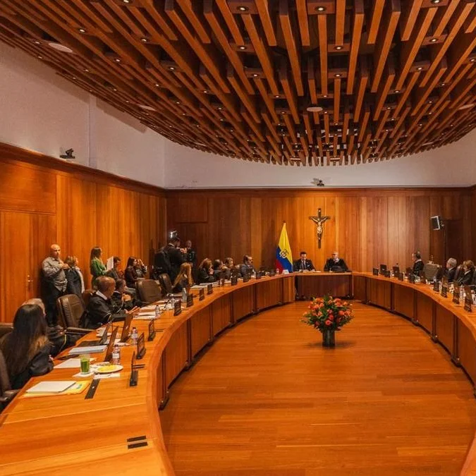 Corte Suprema pide ajustes al estatuto antiterrorista: aparecer en una lista del Gobierno no será prueba de culpabilidad